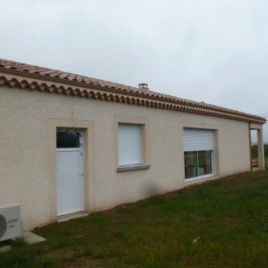 Volets roulants électriques dans coffrets titan 